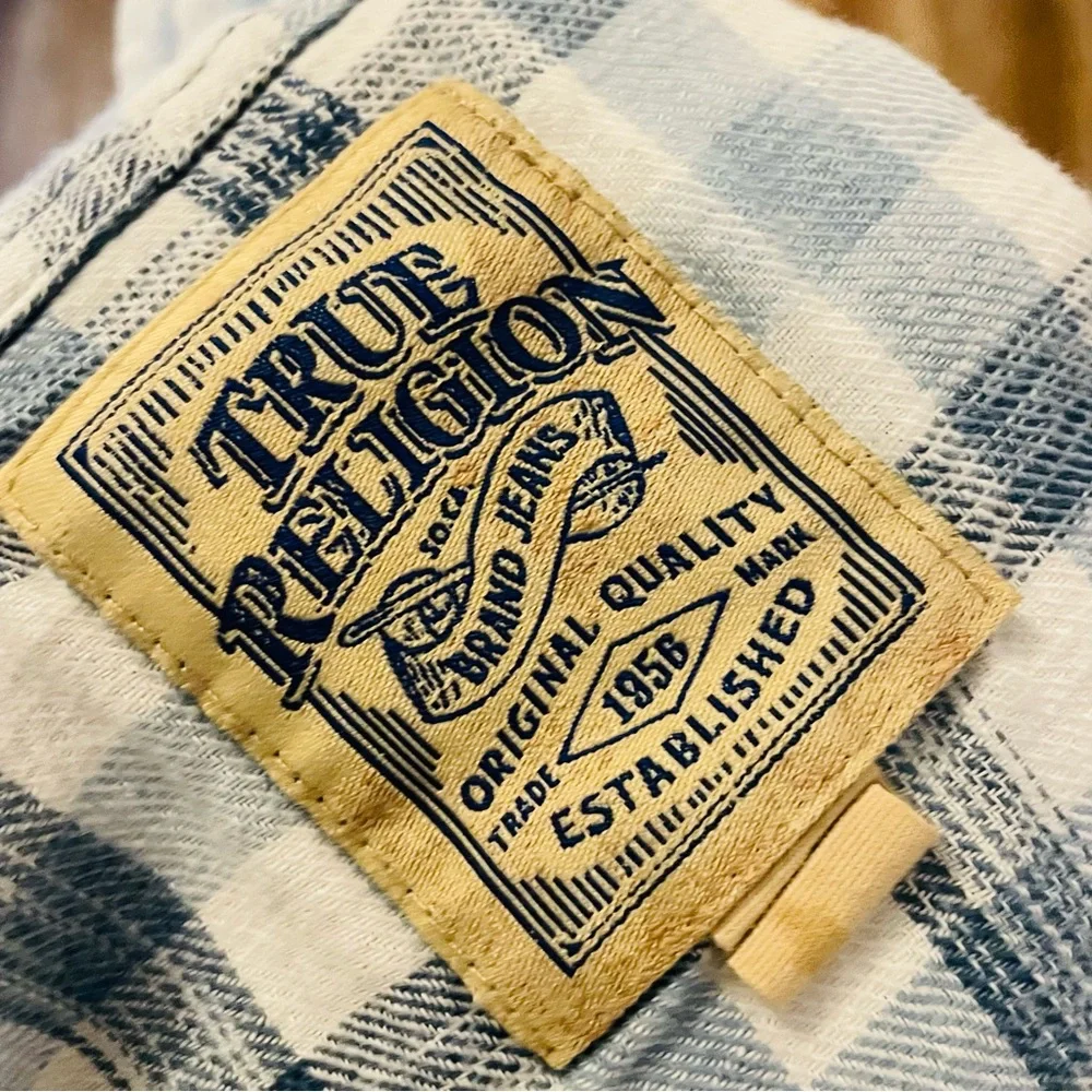 True Religion Plaid Button Up Long Sleeve Shirt